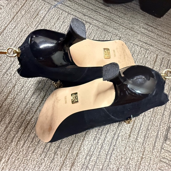 Louise et Cie Black Suede Pointed Toe Ankle Boots with Gold Chain - Picture 6 of 8